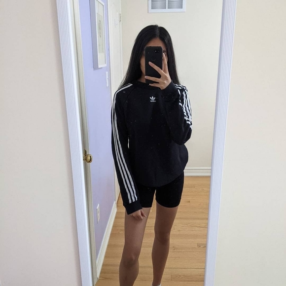 Adidas originals crew neck - Picture 2 of 2